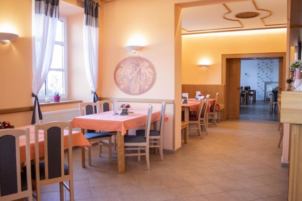 Hotel Zamecek Raspenava Dış mekan fotoğraf