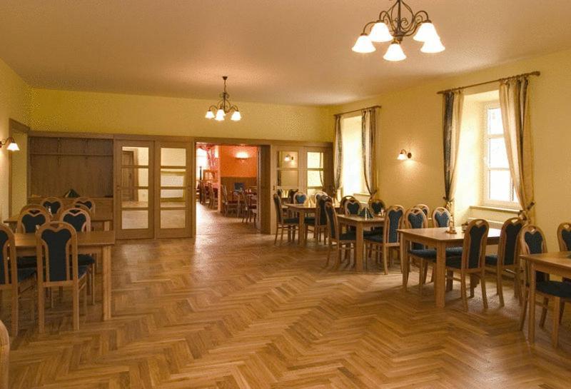 Hotel Zamecek Raspenava Dış mekan fotoğraf